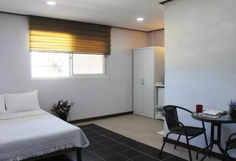 هتل Winners Residence
