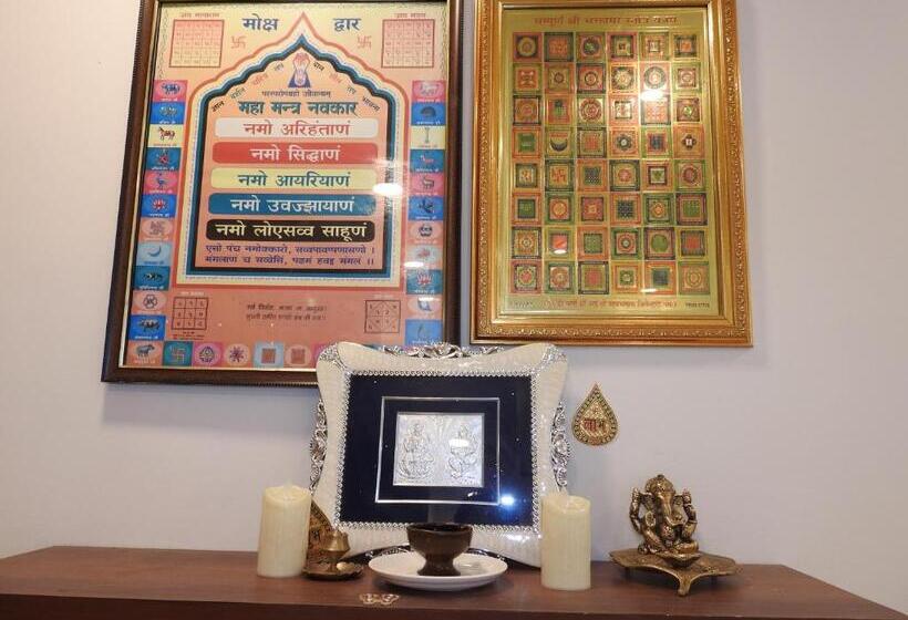 هتل Aakash Residency