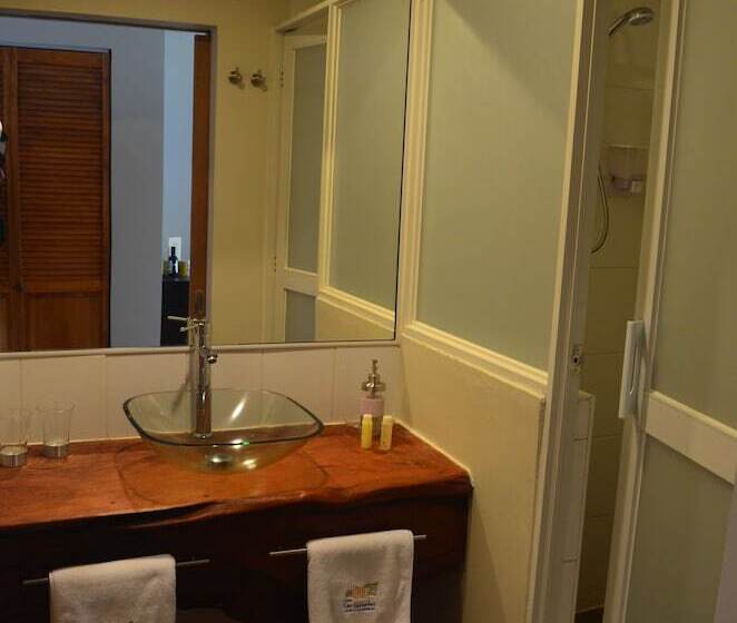 בית מלון כפרי Lodge Las Cascadas