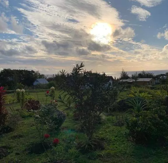 Hotelli Teanehi Bed & Breakfast