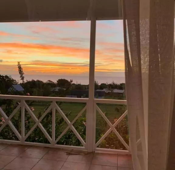 Hotelli Teanehi Bed & Breakfast