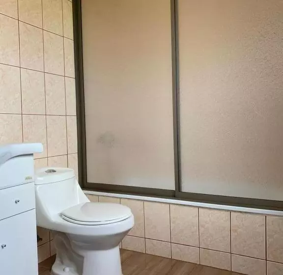 Hotelli Teanehi Bed & Breakfast