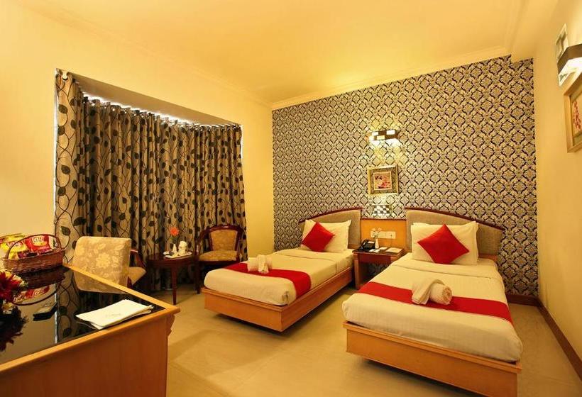 فندق Park Residency, Kakkanad