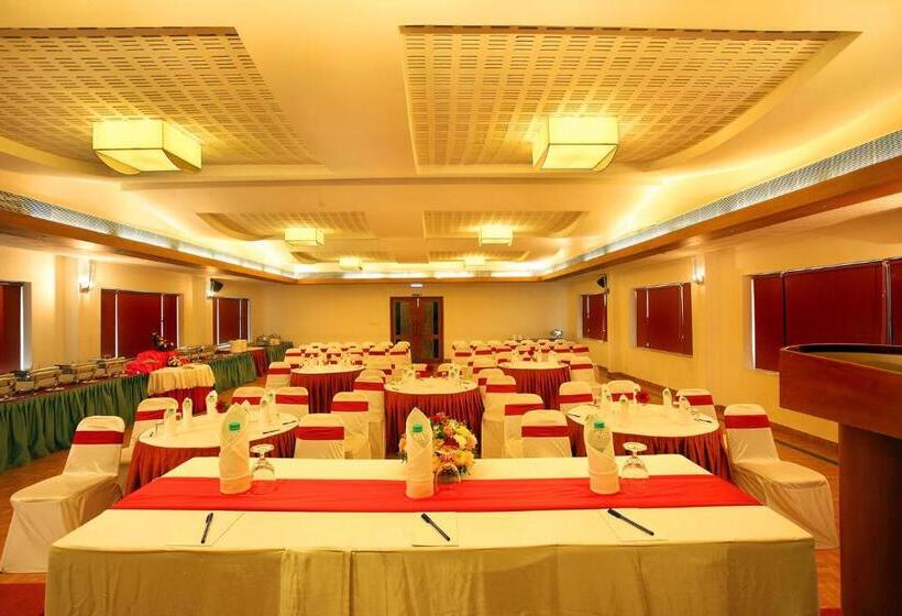 فندق Park Residency, Kakkanad