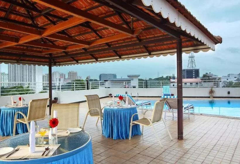 Hotelli Park Residency, Kakkanad