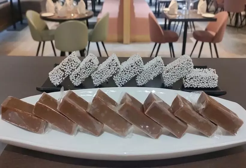 ホテル Sterling Nainital