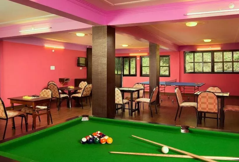 ホテル Sterling Nainital