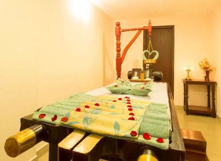 ホテル Sterling Nainital