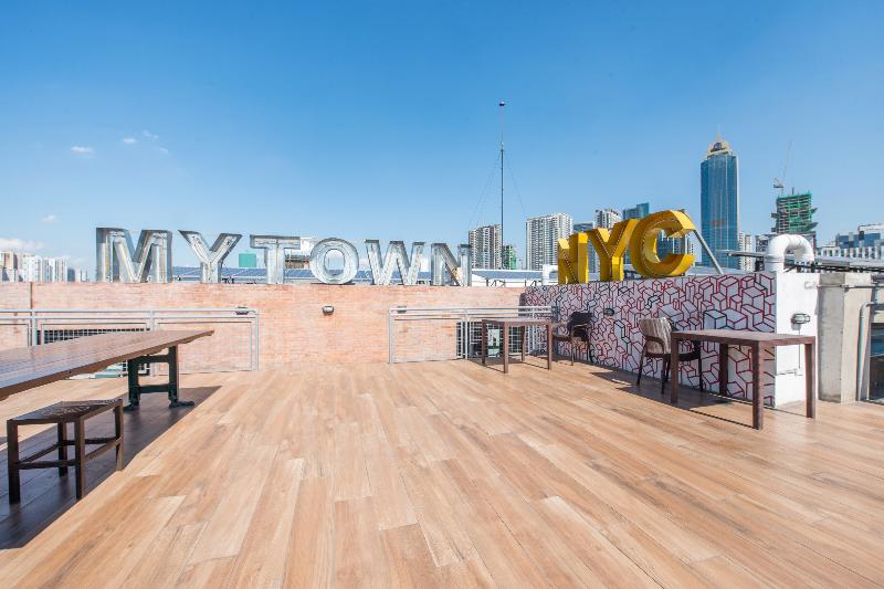 Отель Oyo 563 Mytown New York