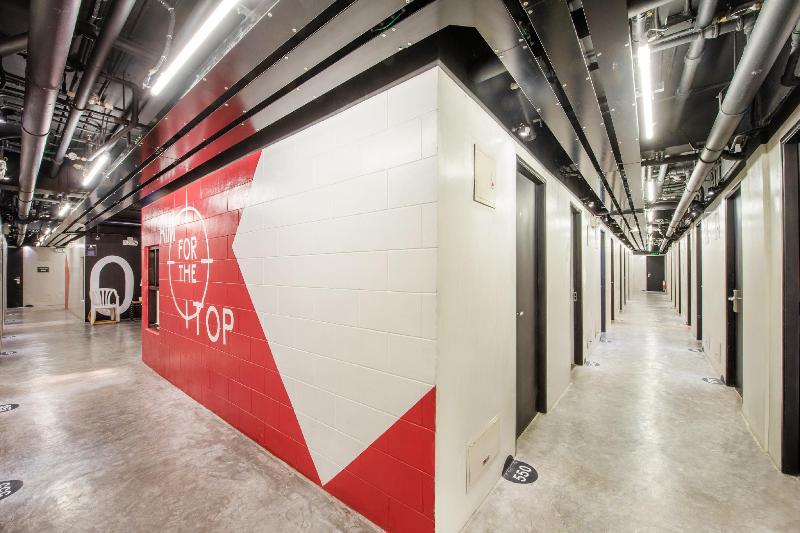 Отель Oyo 563 Mytown New York