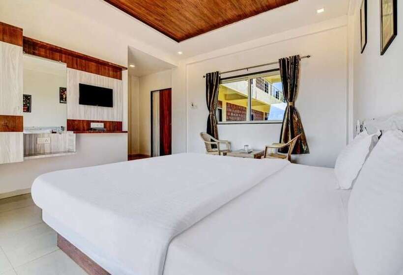 Hotell Aditya Hill View Inn