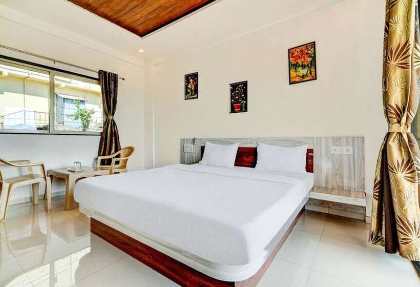 Hotell Aditya Hill View Inn