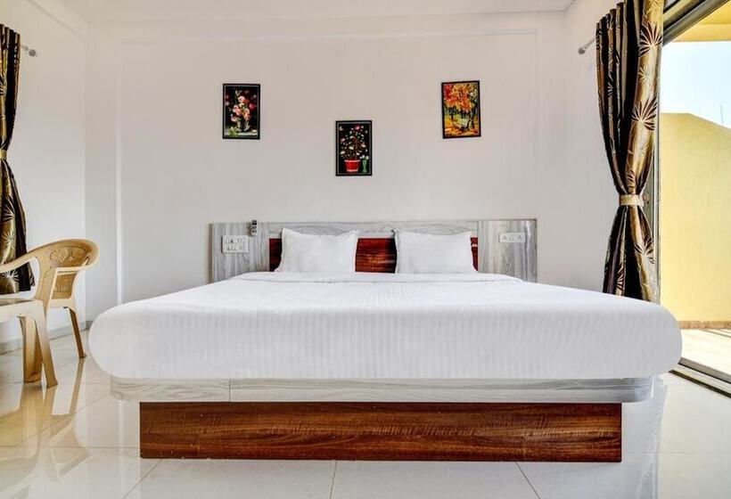 Hotell Aditya Hill View Inn