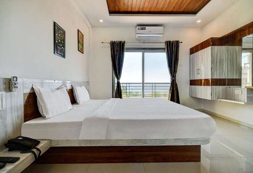 Hotell Aditya Hill View Inn