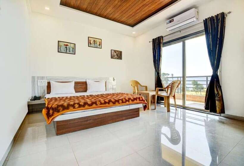 Hotell Aditya Hill View Inn
