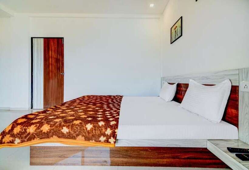 Hotell Aditya Hill View Inn