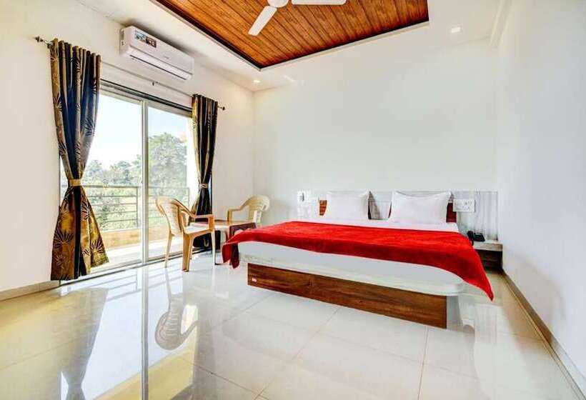 Hotell Aditya Hill View Inn