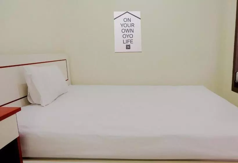 Hotelli Zulfina Homestay Syariah Mitra Reddoorz