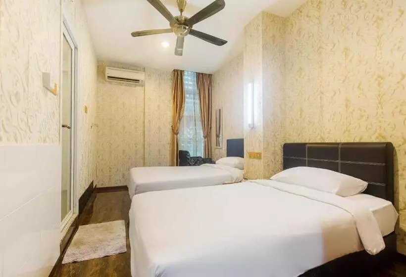 هتل Spot On 89858 Rebecca S Homes