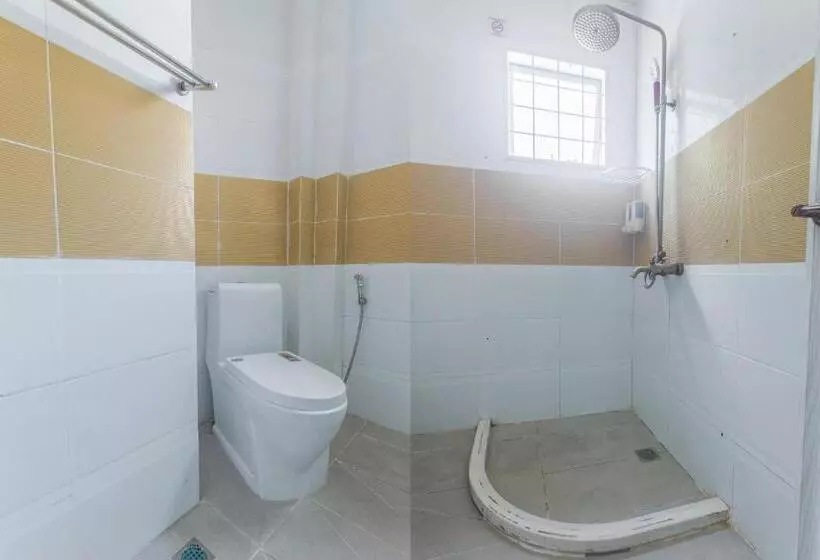 هتل Spot On 89858 Rebecca S Homes