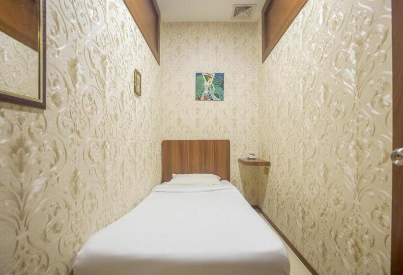 בית מלון כפרי Spot On 89858 Rebecca S Homes