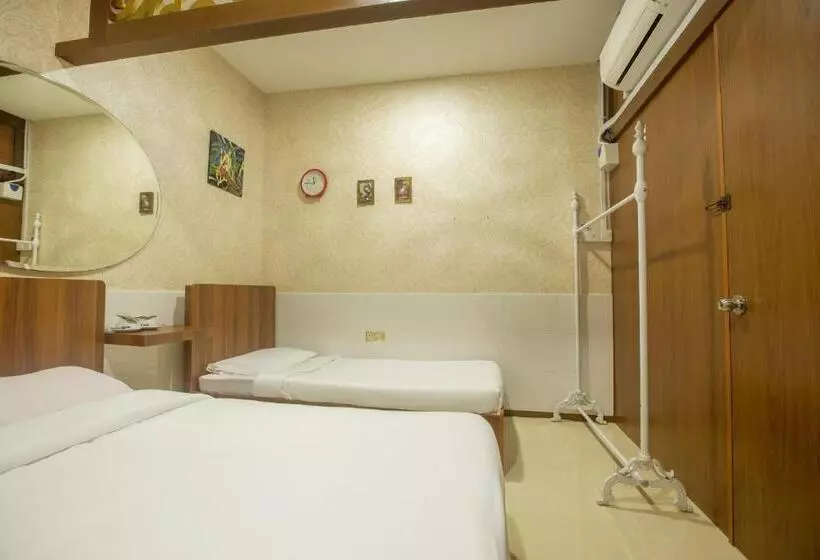 هتل Spot On 89858 Rebecca S Homes