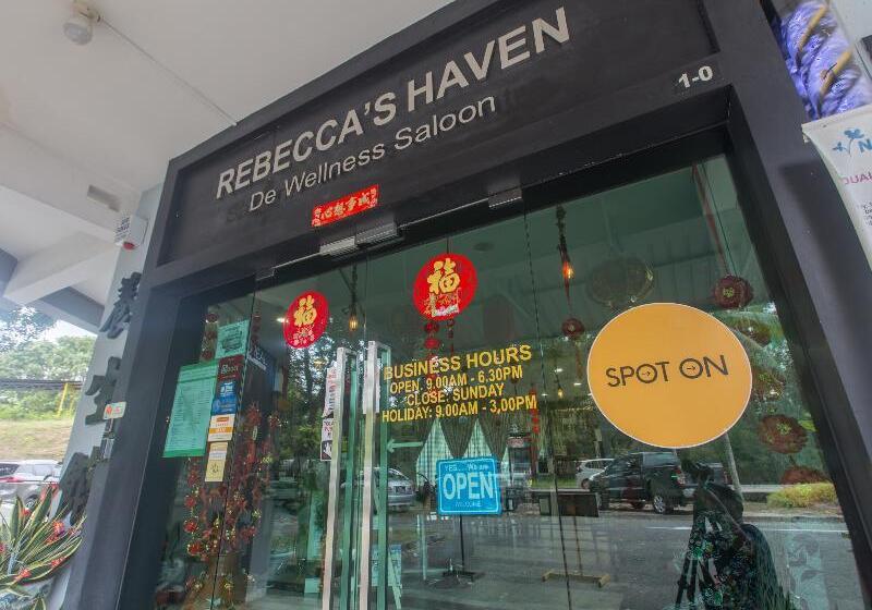 בית מלון כפרי Spot On 89858 Rebecca S Homes