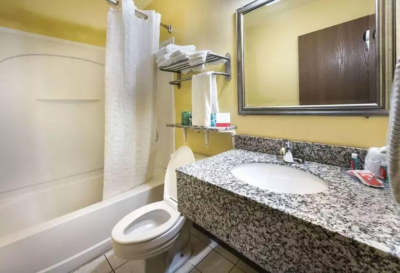 酒店 Econo Lodge Spotsylvania Town Center