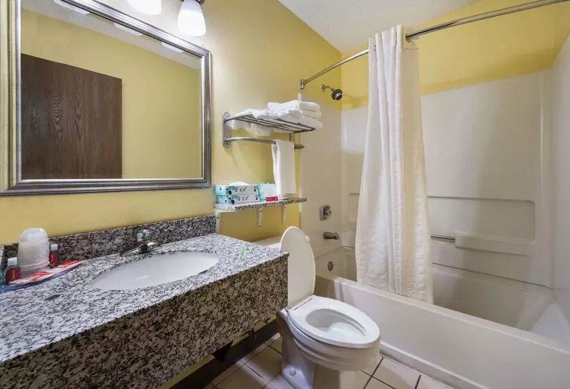 酒店 Econo Lodge Spotsylvania Town Center