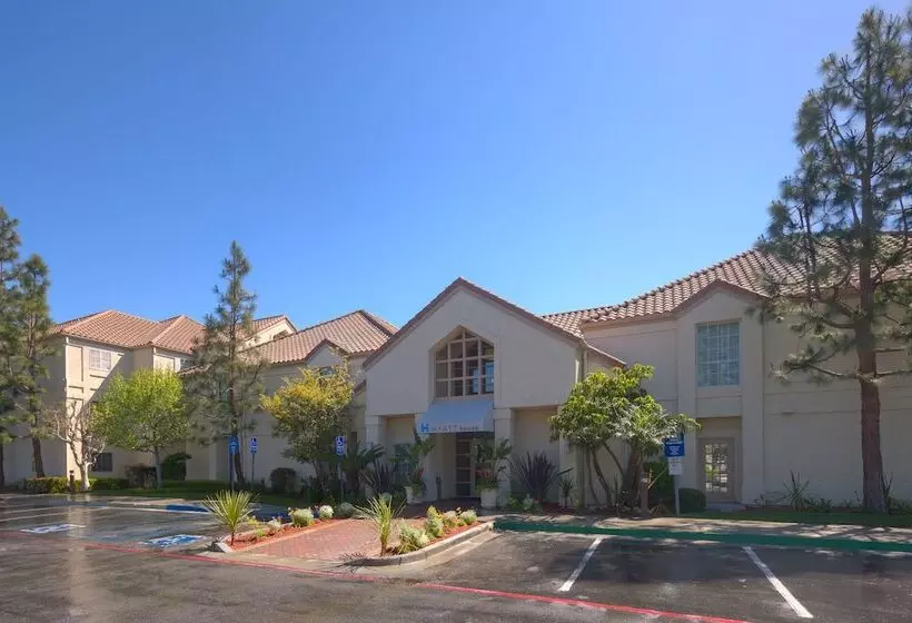 בית מלון כפרי Hyatt House Lax Manhattan Beach