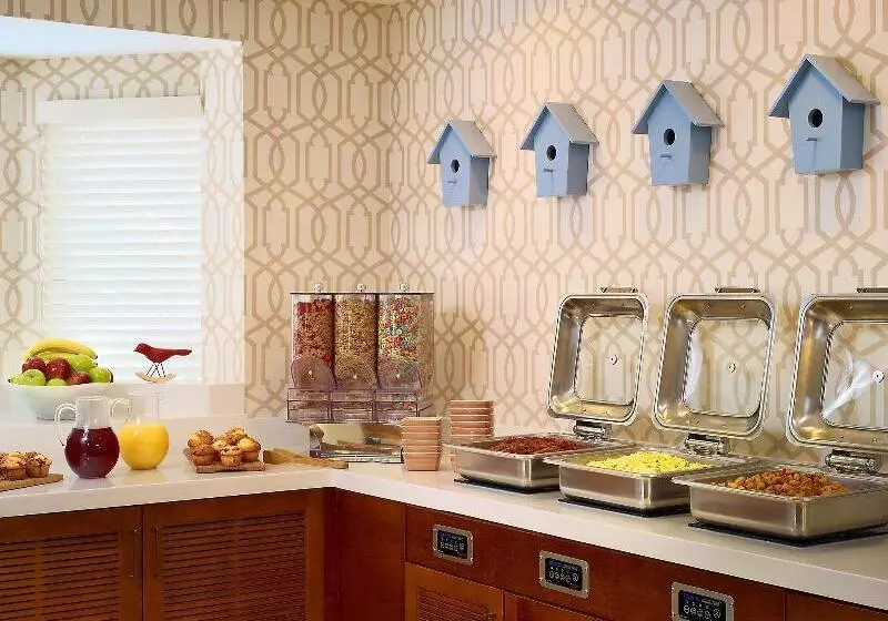 هتل Sonesta Es Suites Princeton