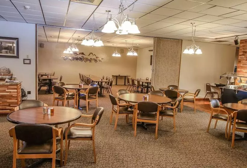 هتل Sundowner Station