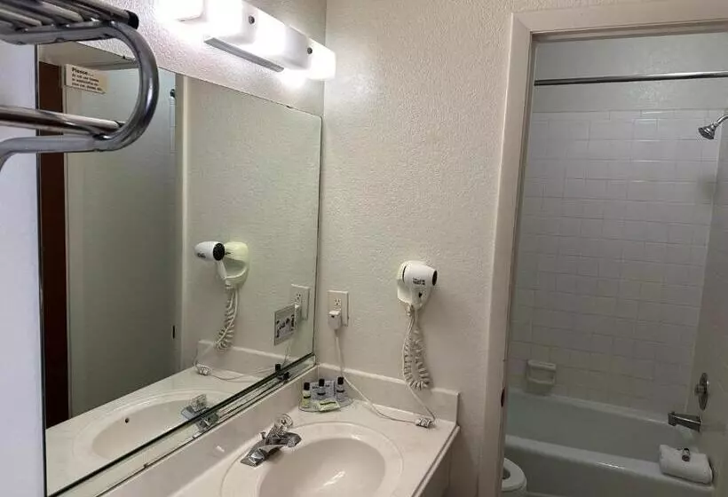 호텔 Sunset Inn And Suites