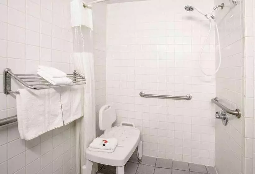 فندق Super 8 By Wyndham Amarillo Central Tx