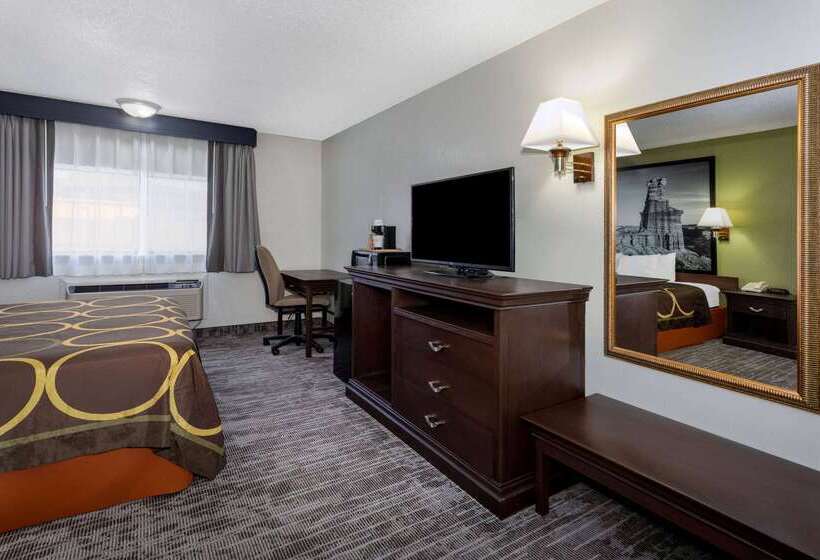 هتل Super 8 By Wyndham Amarillo Central Tx