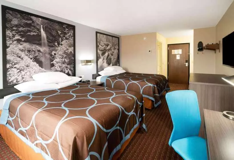 Szálloda Super 8 By Wyndham Cleveland