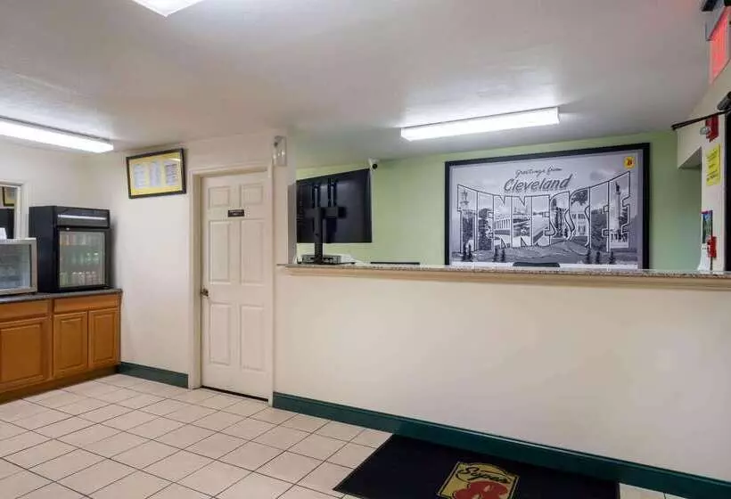 Szálloda Super 8 By Wyndham Cleveland