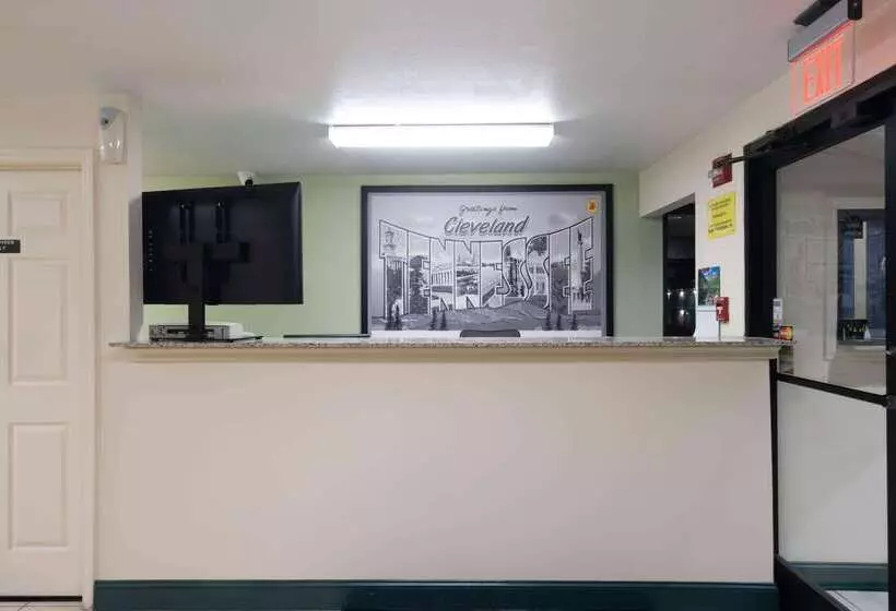 Szálloda Super 8 By Wyndham Cleveland