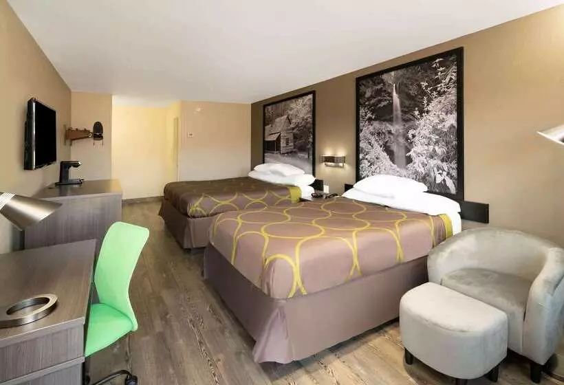 Szálloda Super 8 By Wyndham Cleveland