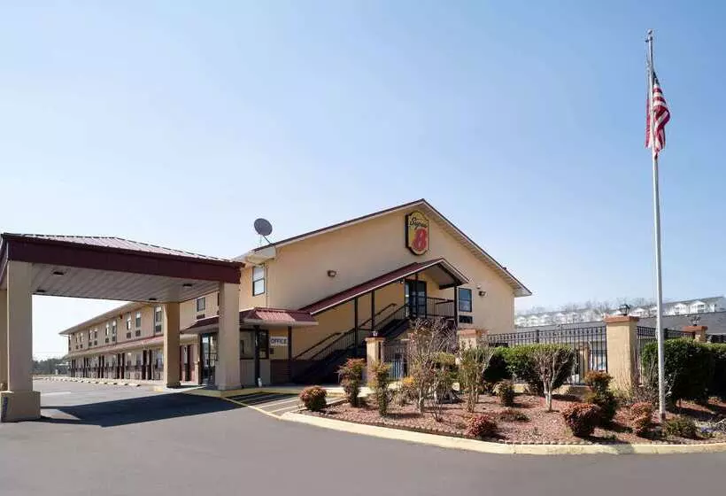 Szálloda Super 8 By Wyndham Cleveland