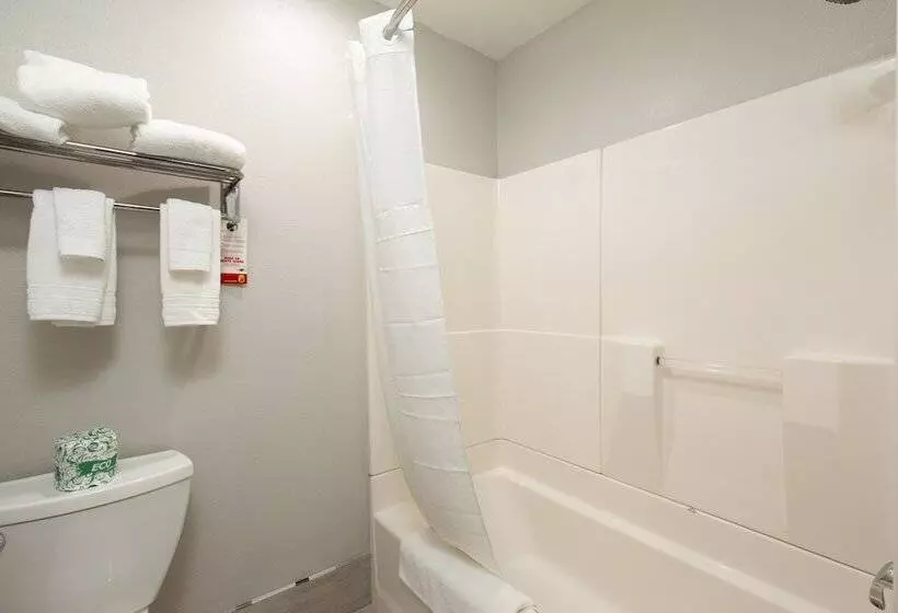 Отель Super 8 By Wyndham Eureka