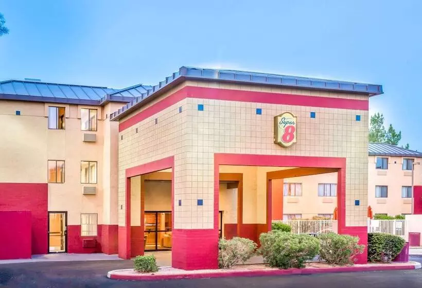 Отель Super 8 By Wyndham Mesa Gilbert