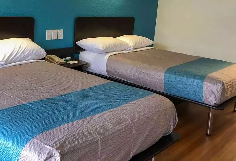 Motel 6daytona Beach, Fl  Speedway