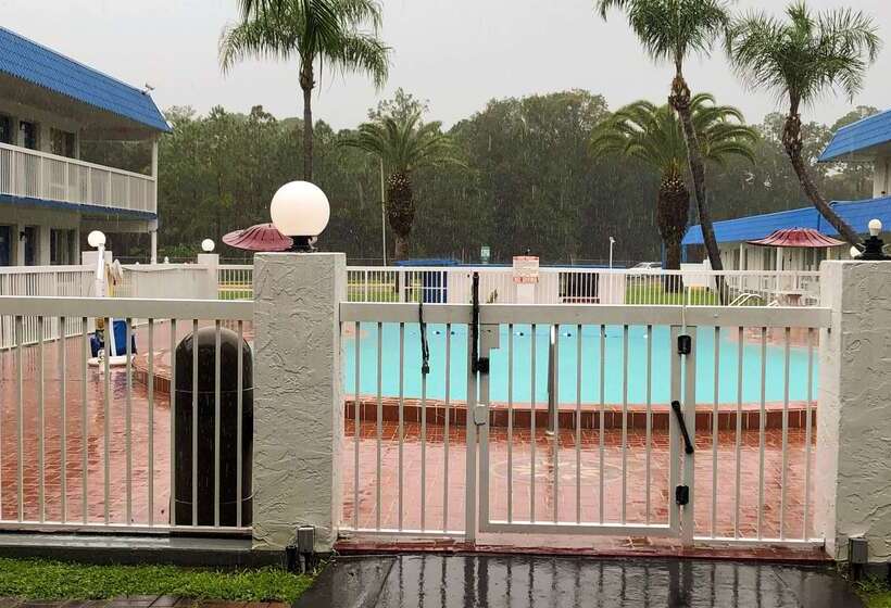 Motel 6daytona Beach, Fl  Speedway