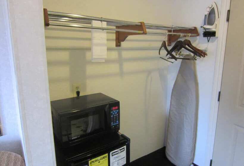 מוטל Cherry Orchard Inn