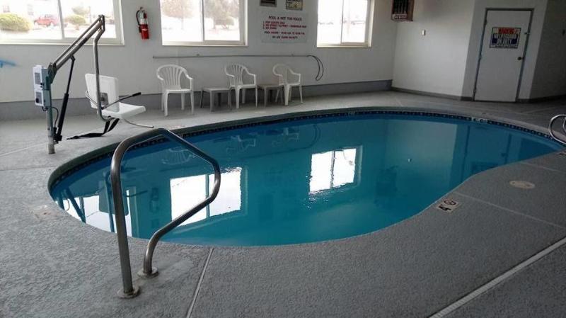 فندق على الطريق Econo Lodge La Junta