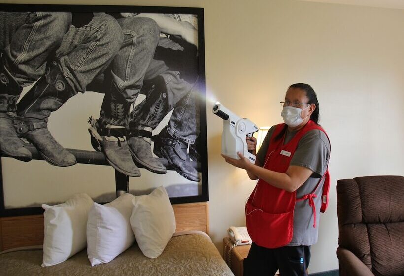 モーテル Homestead Inn And Suites