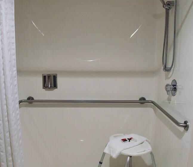 モーテル Homestead Inn And Suites