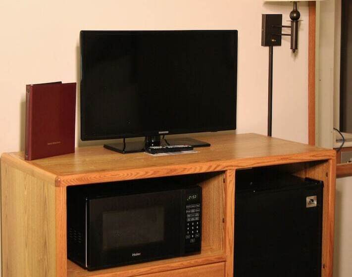 モーテル Homestead Inn And Suites