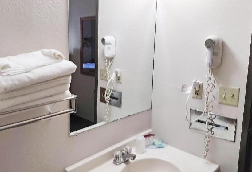 汽车旅馆 Magnuson Hotel Ironwood